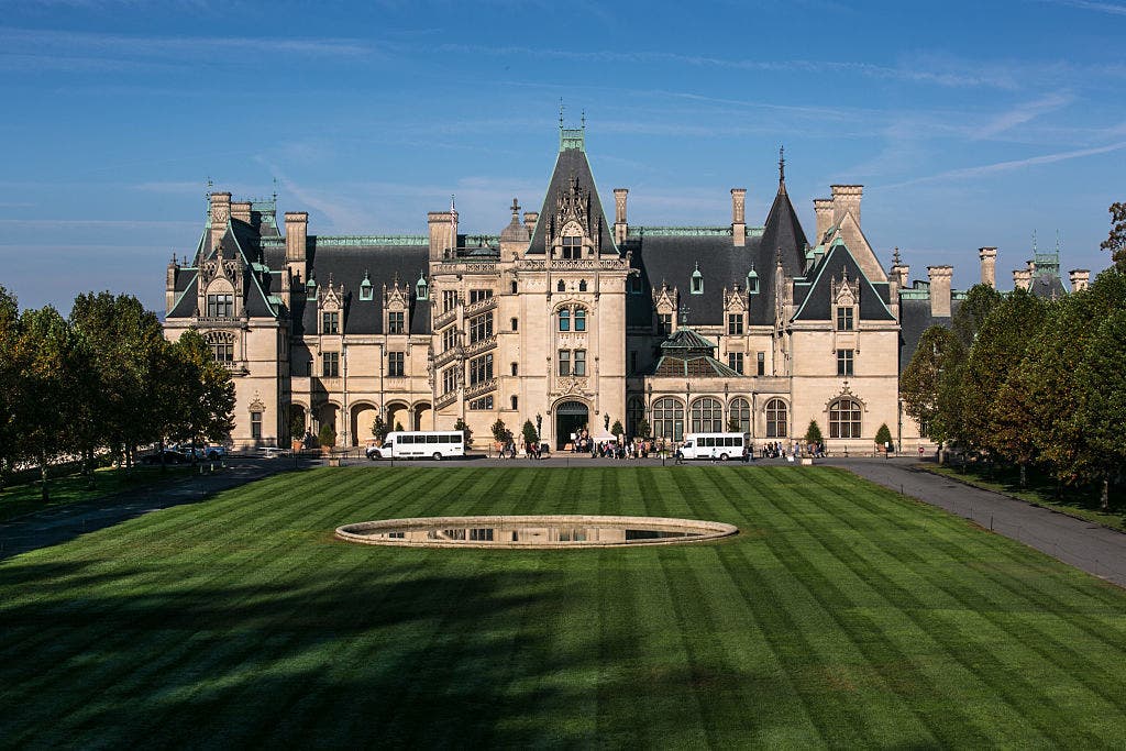 Biltmore Village near famous estate ravaged by Hurricane Helene: Before and after