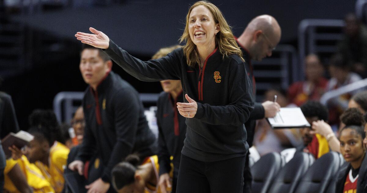 USC coach Gottlieb weighs in on Brown shooting: ‘It’s the guns’