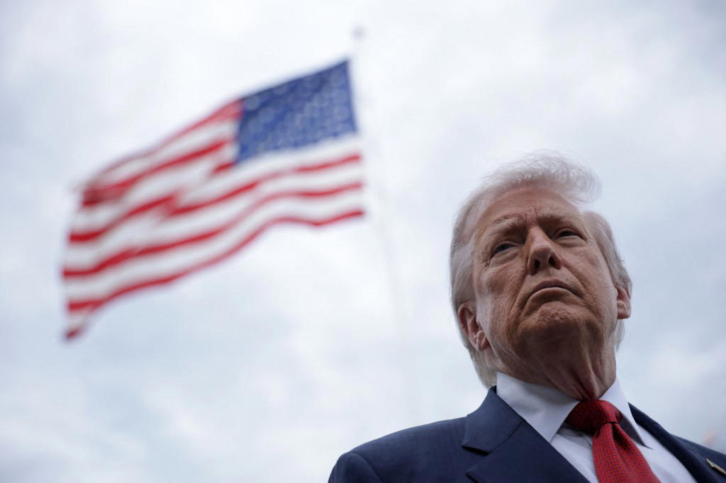 US Supreme Court rejects Trump bid to restrict birthright citizenship