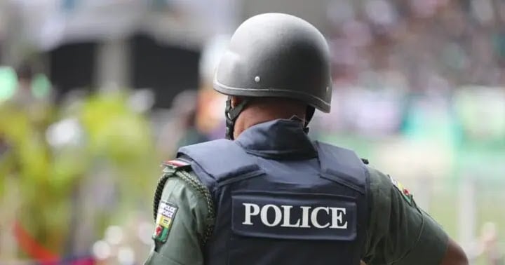 Anambra: Police arrest 48-year-old woman with N12m in cash